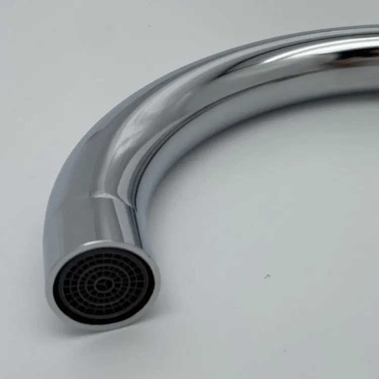Deck Mounted Ceramic Chrome Wash Basin Faucet