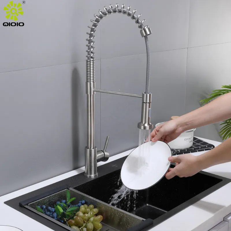 Kaioping Qioio 304 Stainless Steel Flexible Spring Sprayer Deck Mounted Pull out Hot and Cold Slim Kitchen Faucet
